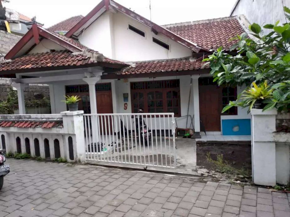 Jual Rumah Di Mahendradata Padang Sambian Denbar Bali | Dijual.co.id