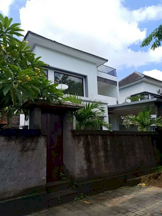 LANTAI 2 KAWASAN ELITE TAMAN MUMBUL NUSA DUA | Dijual.co.id