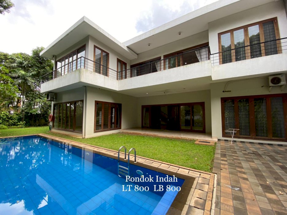 Tropical House in Pondok Indah Area Dijual.co.id