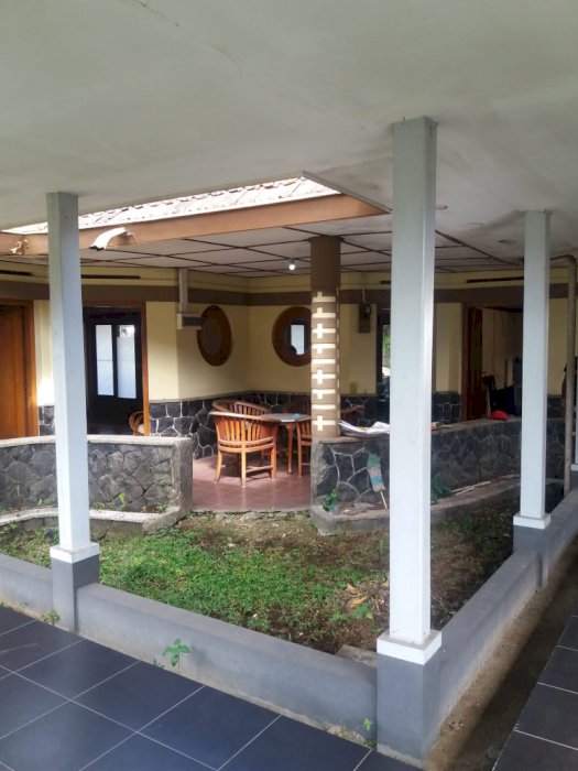 Rumah Belanda Rapih Terawat Di Sayap Gatot Subroto Kiaracondong Bandung ...